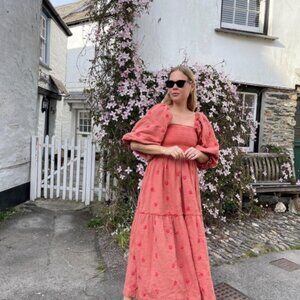 Meet your Posher, Nina